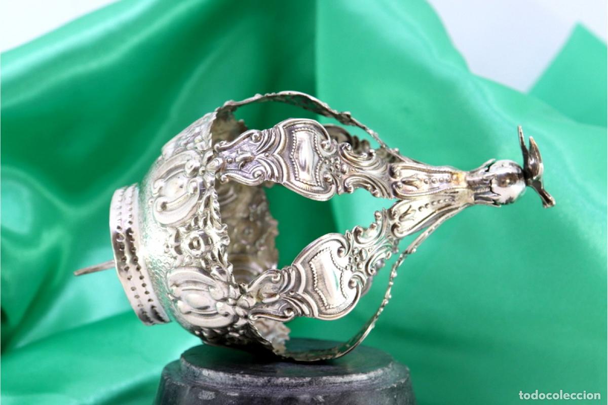 Antig&uuml;edades: Corona de plata - Foto 3