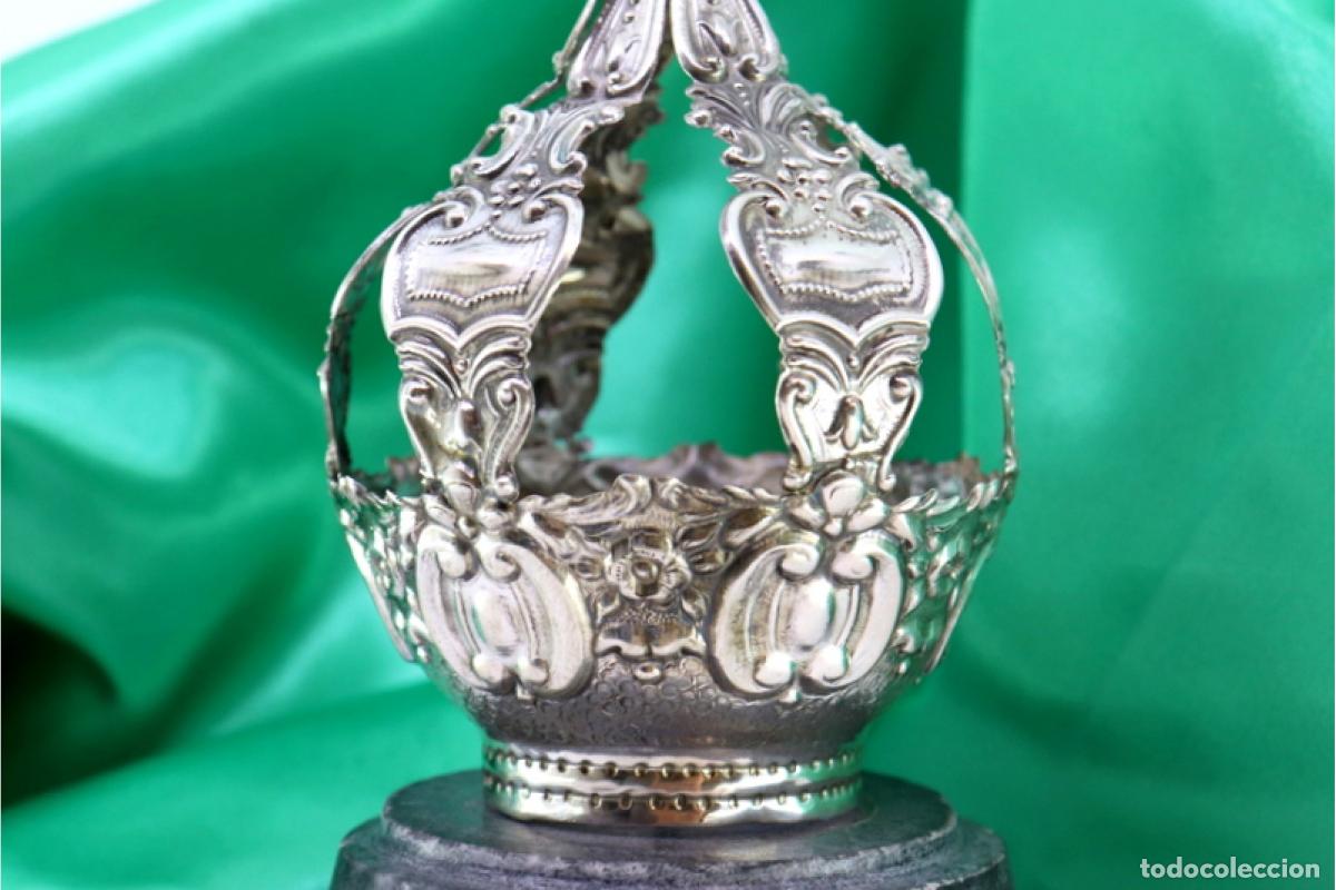Antig&uuml;edades: Corona de plata - Foto 7