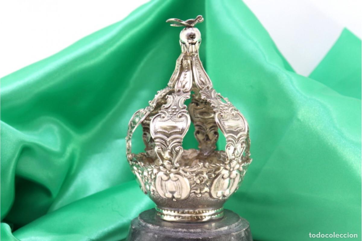 Antig&uuml;edades: Corona de plata - Foto 8