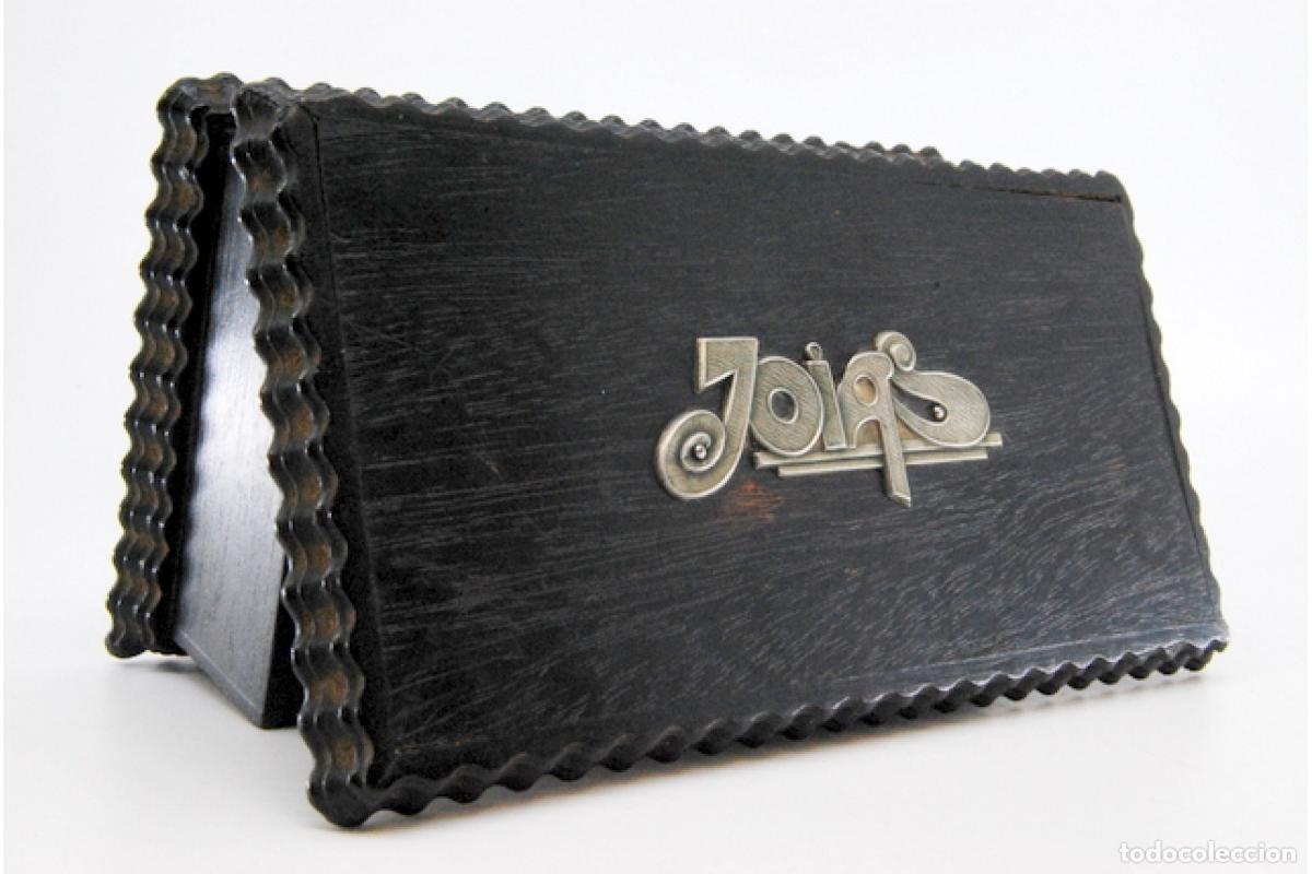 Antig&uuml;edades: Joyero, hecho de madera y plata. - Foto 3
