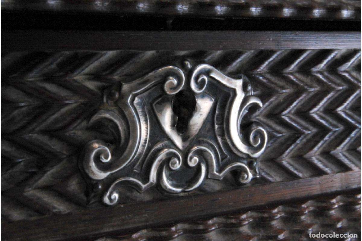 Antig&uuml;edades: Joyero, hecho de madera y plata. - Foto 2
