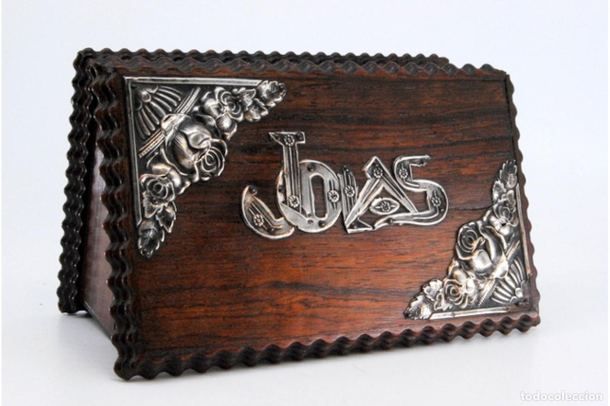 Antig&uuml;edades: Joyero, hecho de madera y plata. - Foto 9