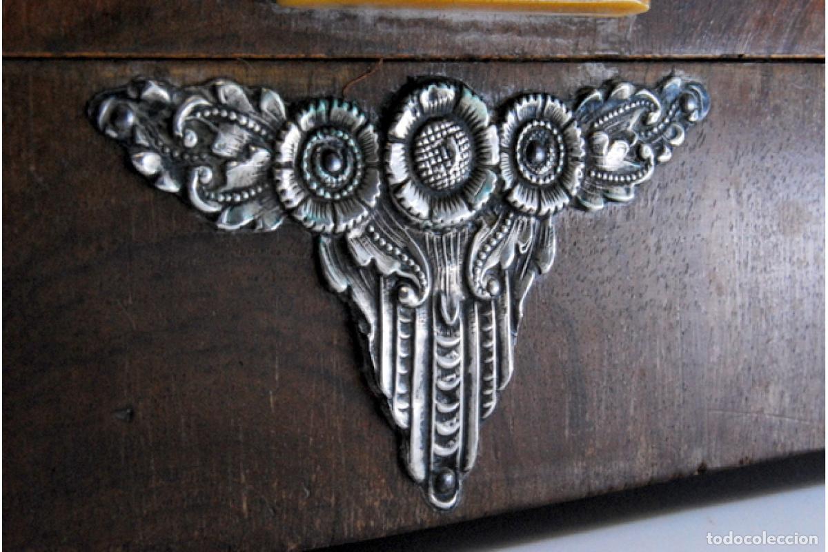 Antig&uuml;edades: Joyero, hecho de madera y plata. - Foto 2