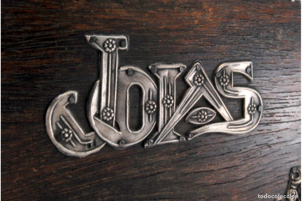 Antig&uuml;edades: Joyero, hecho de madera y plata. - Foto 2