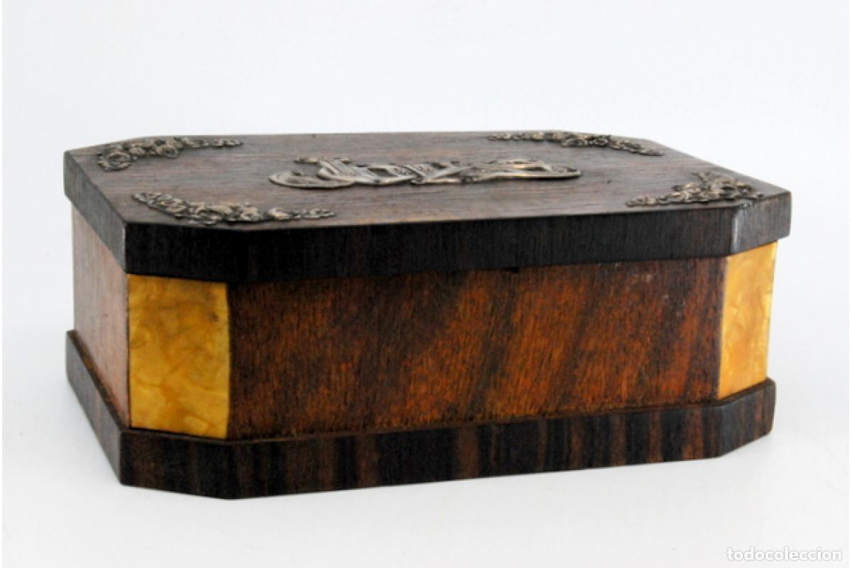 Antig&uuml;edades: Joyero, hecho de madera y plata. - Foto 4
