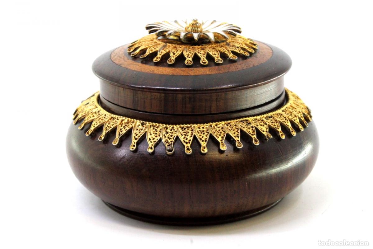 Antig&uuml;edades: Joyero, hecho de madera y plata. - Foto 6