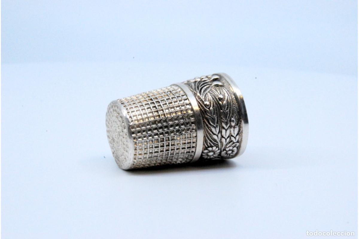 Antig&uuml;edades: dedal de plata - Foto 5