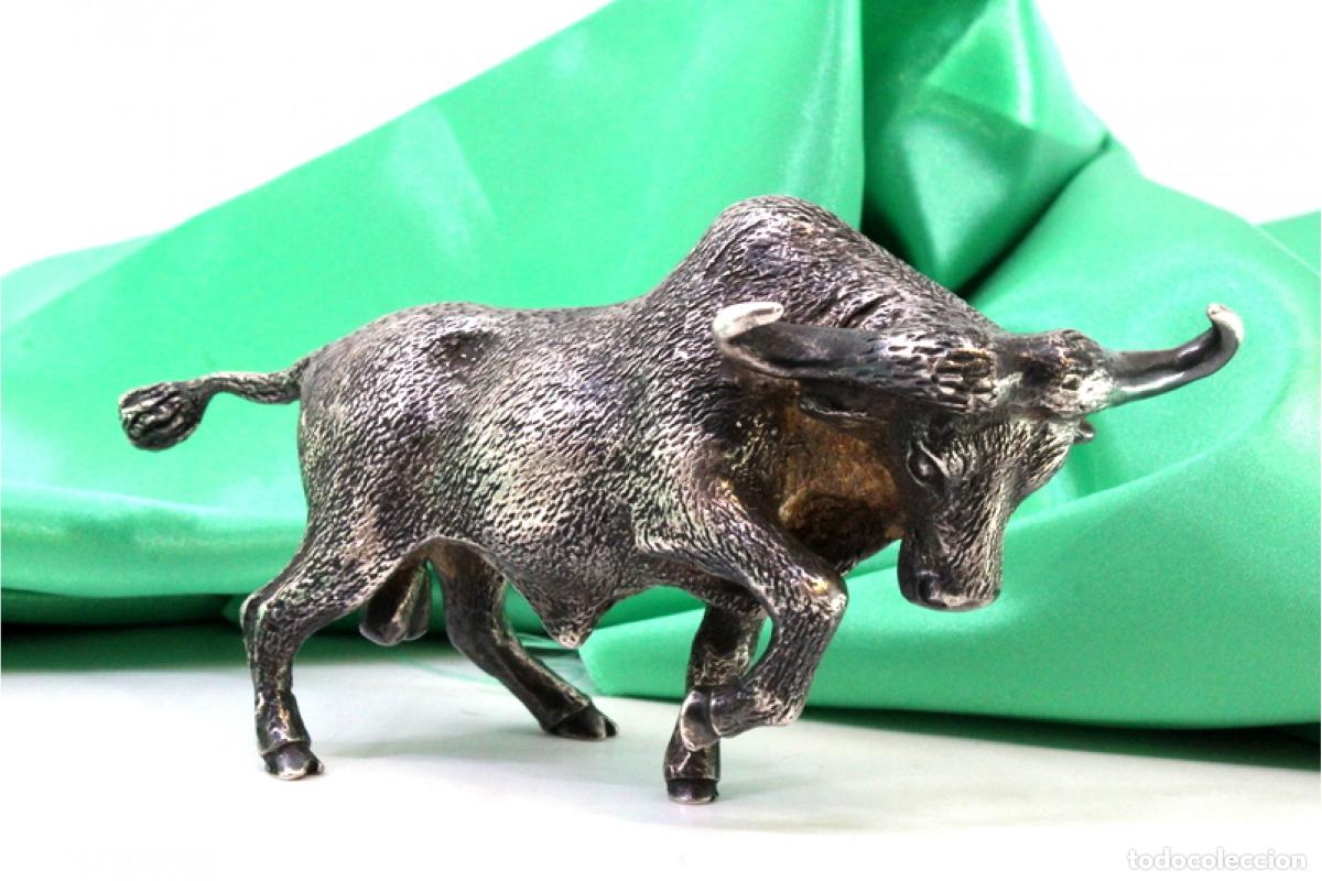 Antig&uuml;edades: b&uacute;falo de plata - Foto 1