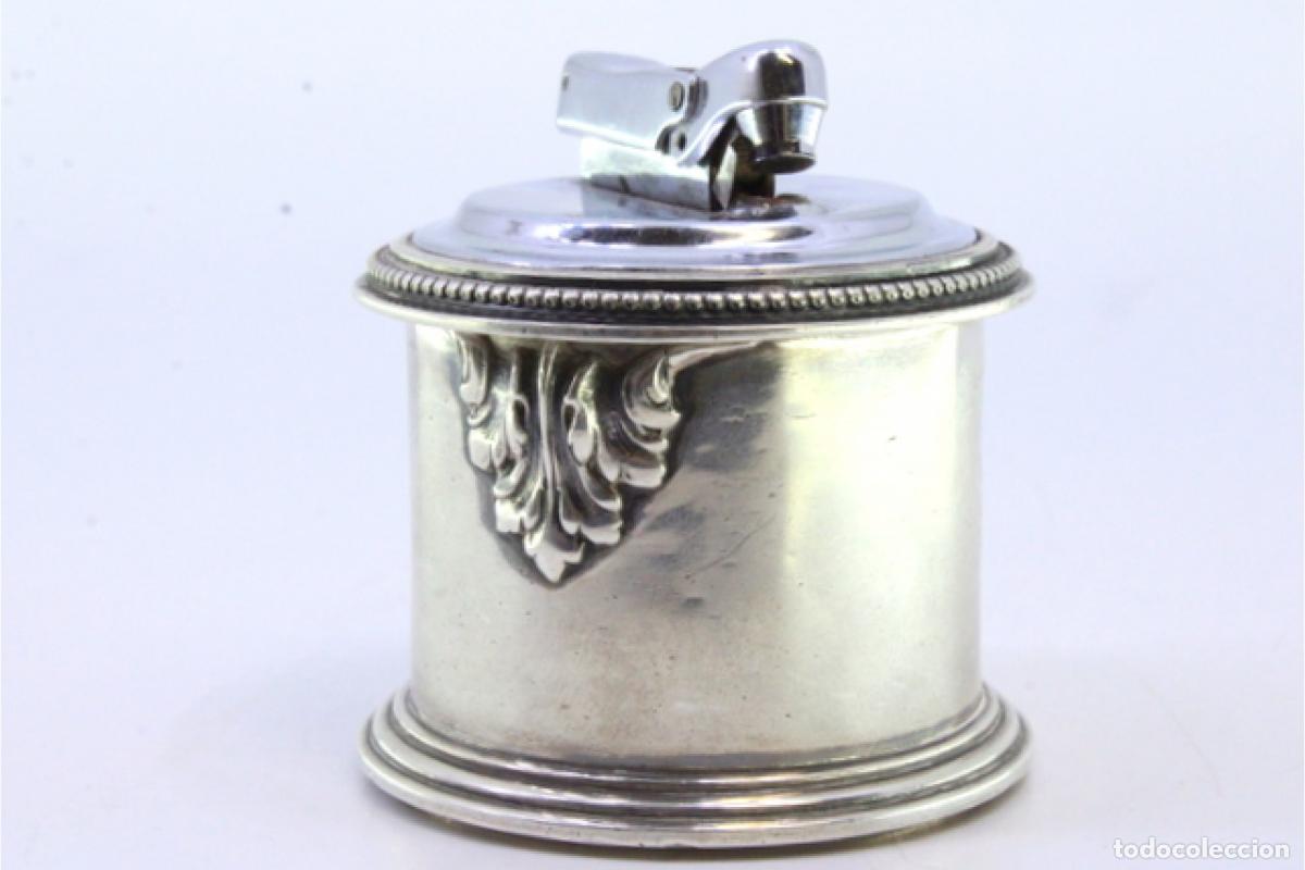 Antig&uuml;edades: Encendedor de plata - Foto 2