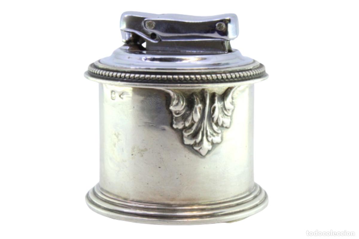 Antig&uuml;edades: Encendedor de plata - Foto 1
