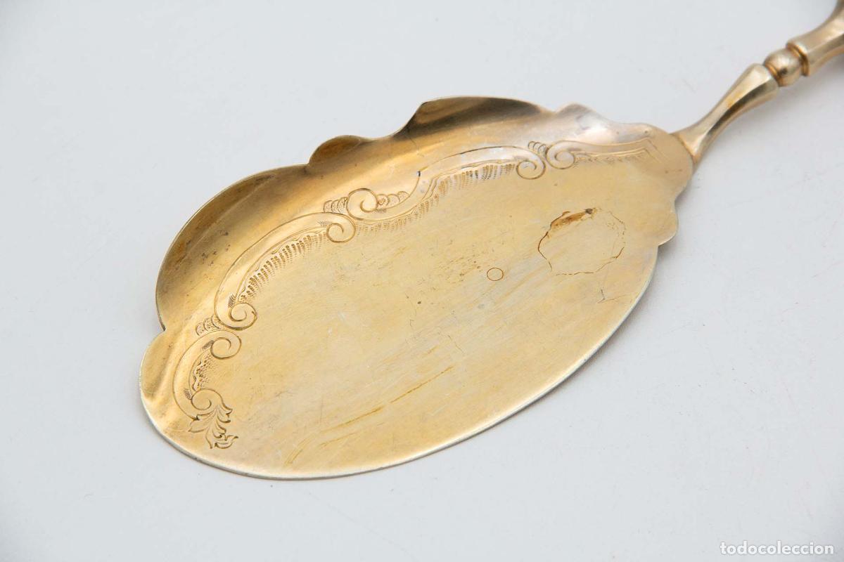Antig&uuml;edades: Esp&aacute;tula de plata para servir postres. - Foto 2
