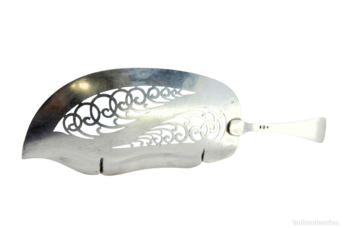 Antig&uuml;edades: Esp&aacute;tula de plata para servir pescado. - Foto 1