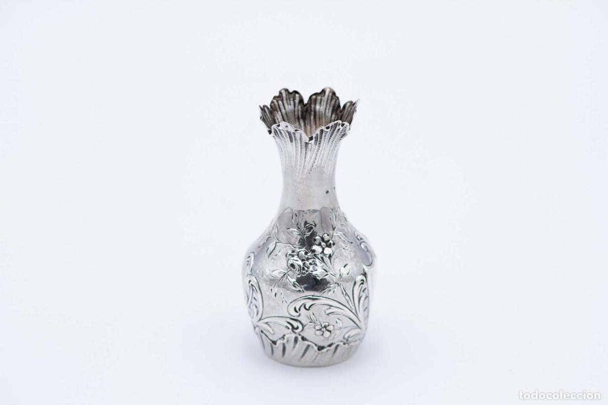 Antig&uuml;edades: jarra de plata - Foto 1