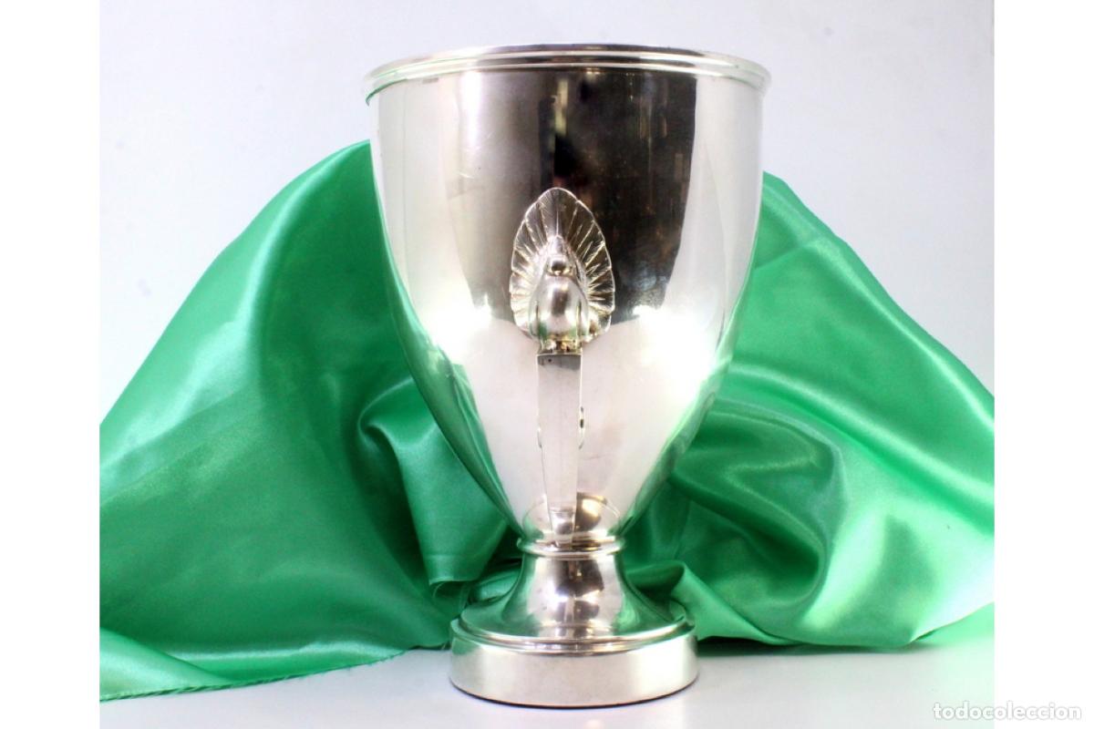 Antig&uuml;edades: copa de plata - Foto 6
