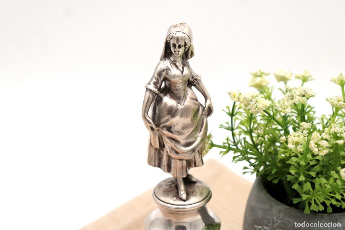 Antig&uuml;edades: Estatuilla de plata - Dama - Foto 4