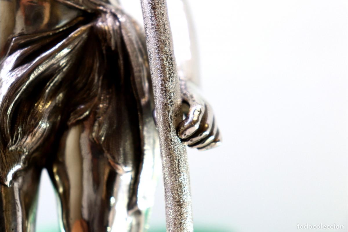 Antig&uuml;edades: estatuilla de plata - Foto 5