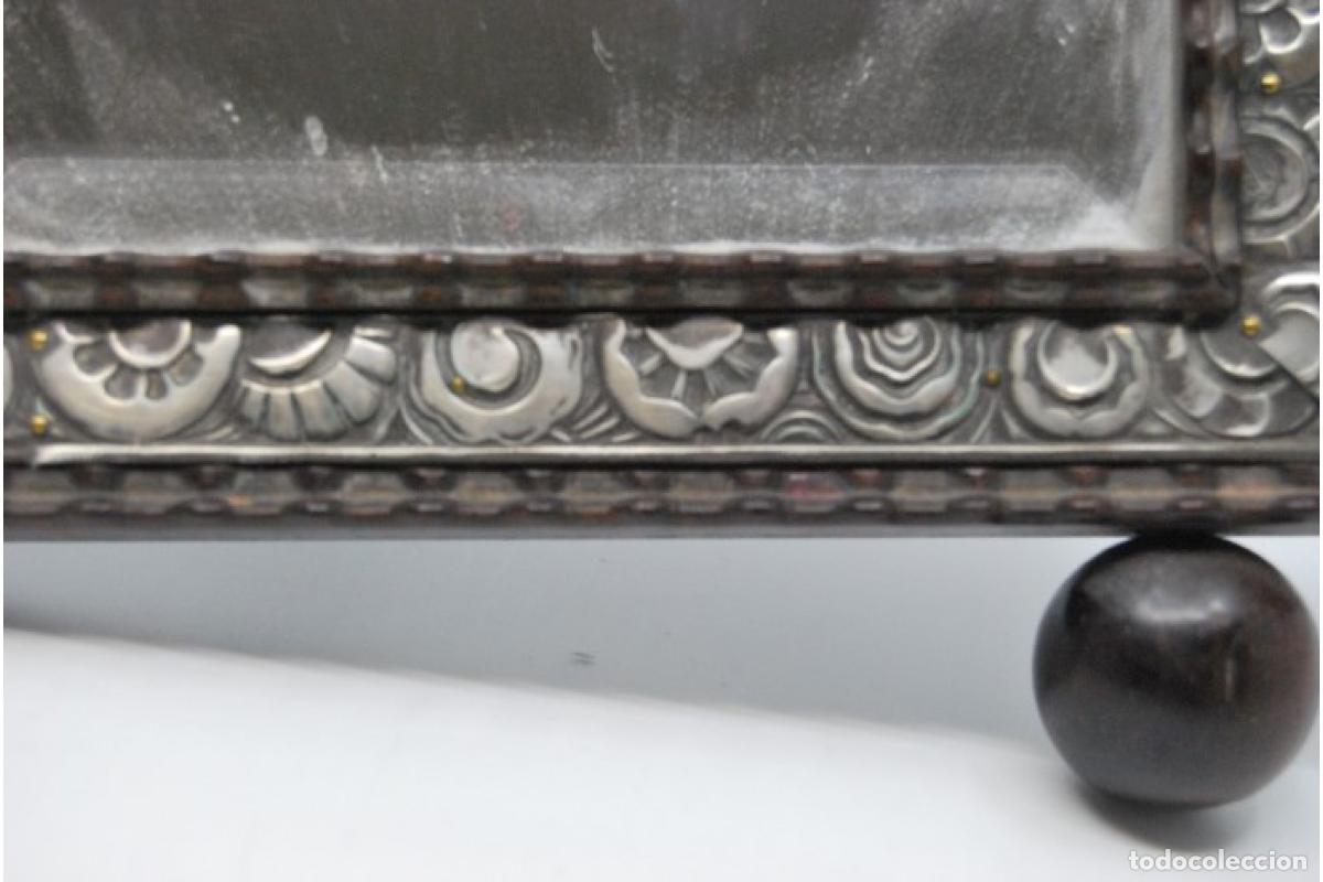Antig&uuml;edades: Espejo de mesa, en color plata. - Foto 7