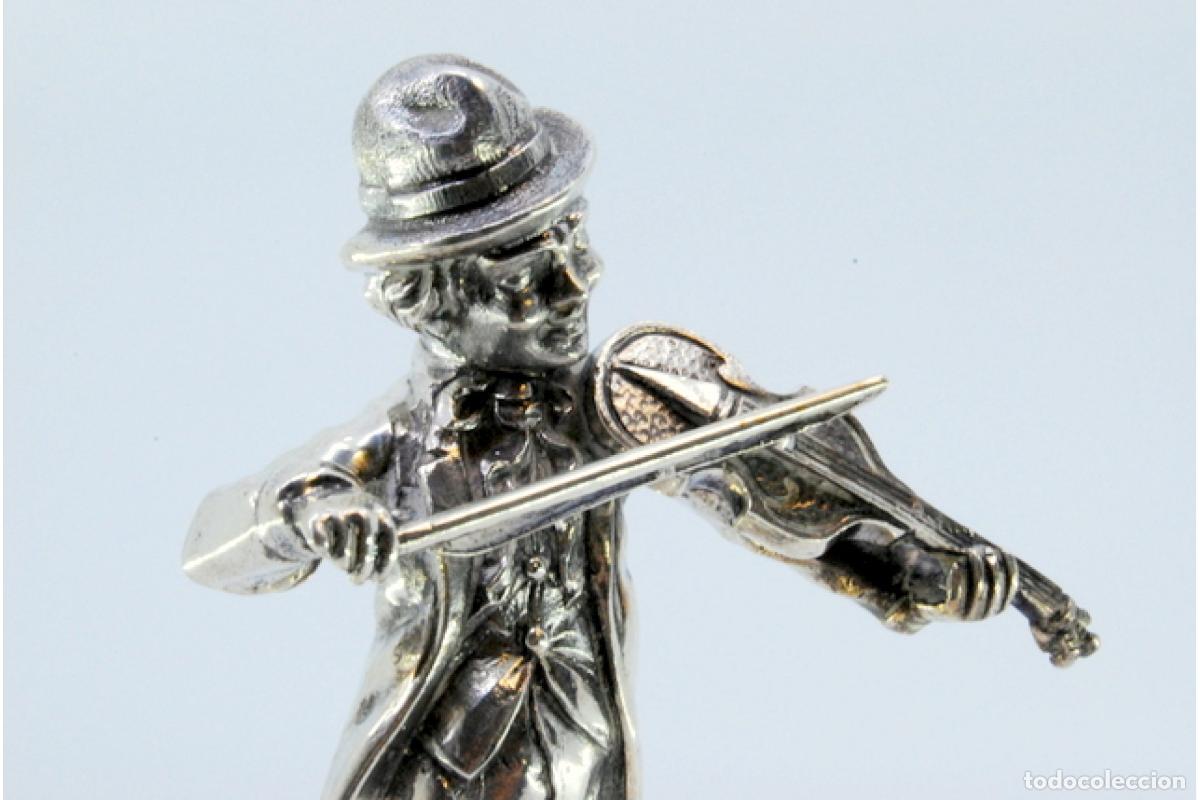 Antig&uuml;edades: M&uacute;sico de plata tocando el viol&iacute;n - Foto 2
