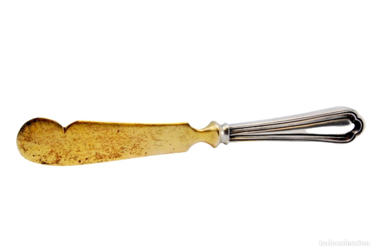 Antig&uuml;edades: Cuchillo de mantequilla de plata dorada - Foto 1