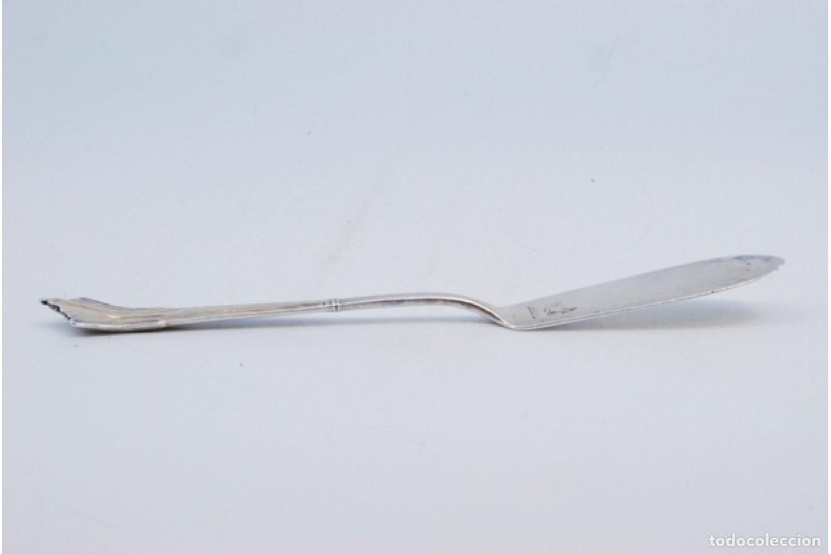 Antig&uuml;edades: Cuchillo de mantequilla de plata - Foto 2