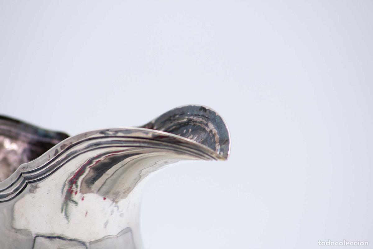 Antig&uuml;edades: Jarra de agua de plata - Foto 3