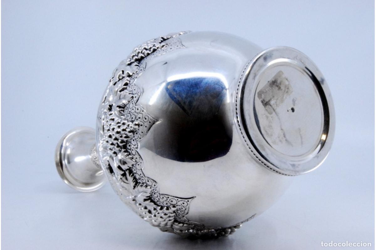 Antig&uuml;edades: Jarra de vino de plata - Foto 4