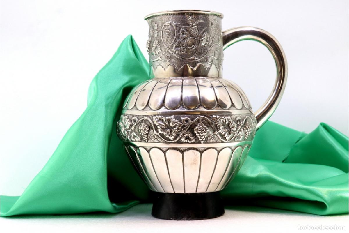 Antig&uuml;edades: Jarra de vino de plata - Foto 2