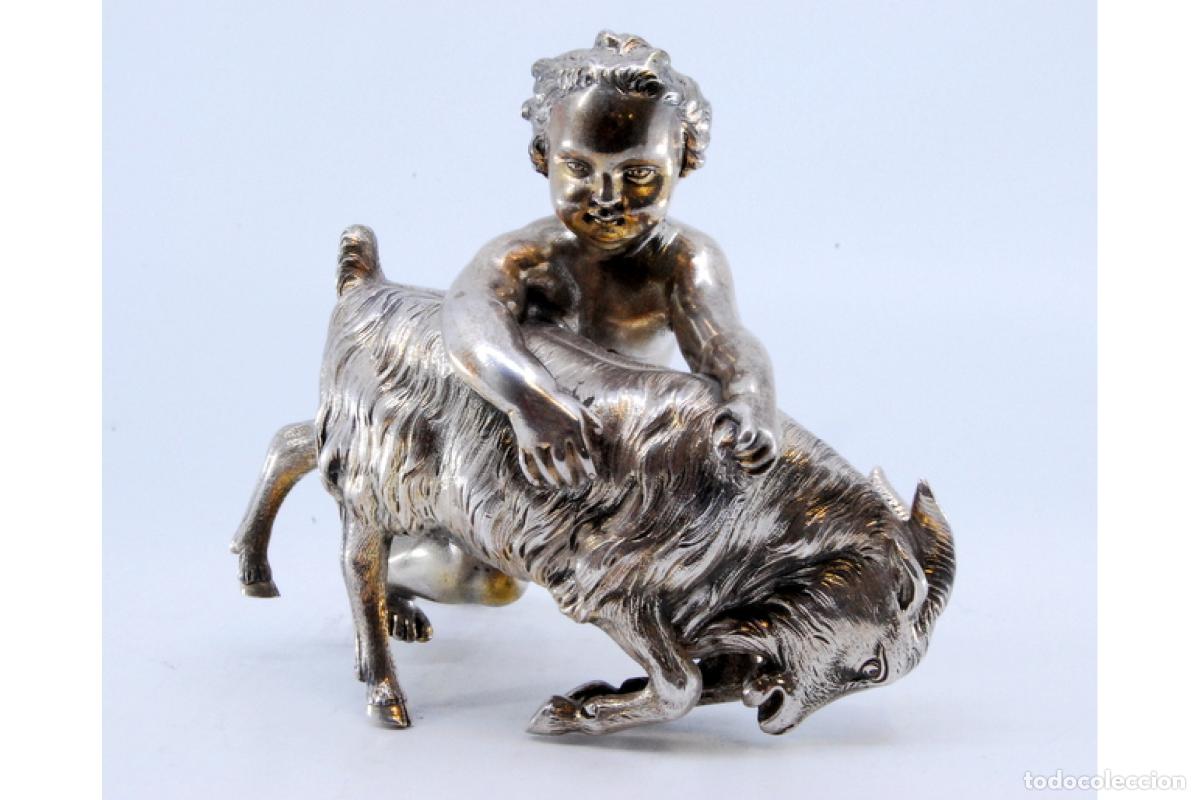 Antig&uuml;edades: Putti con animal, en plata - Foto 3