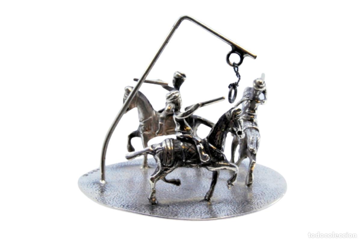 Antig&uuml;edades: Caballeros de plata - Foto 1