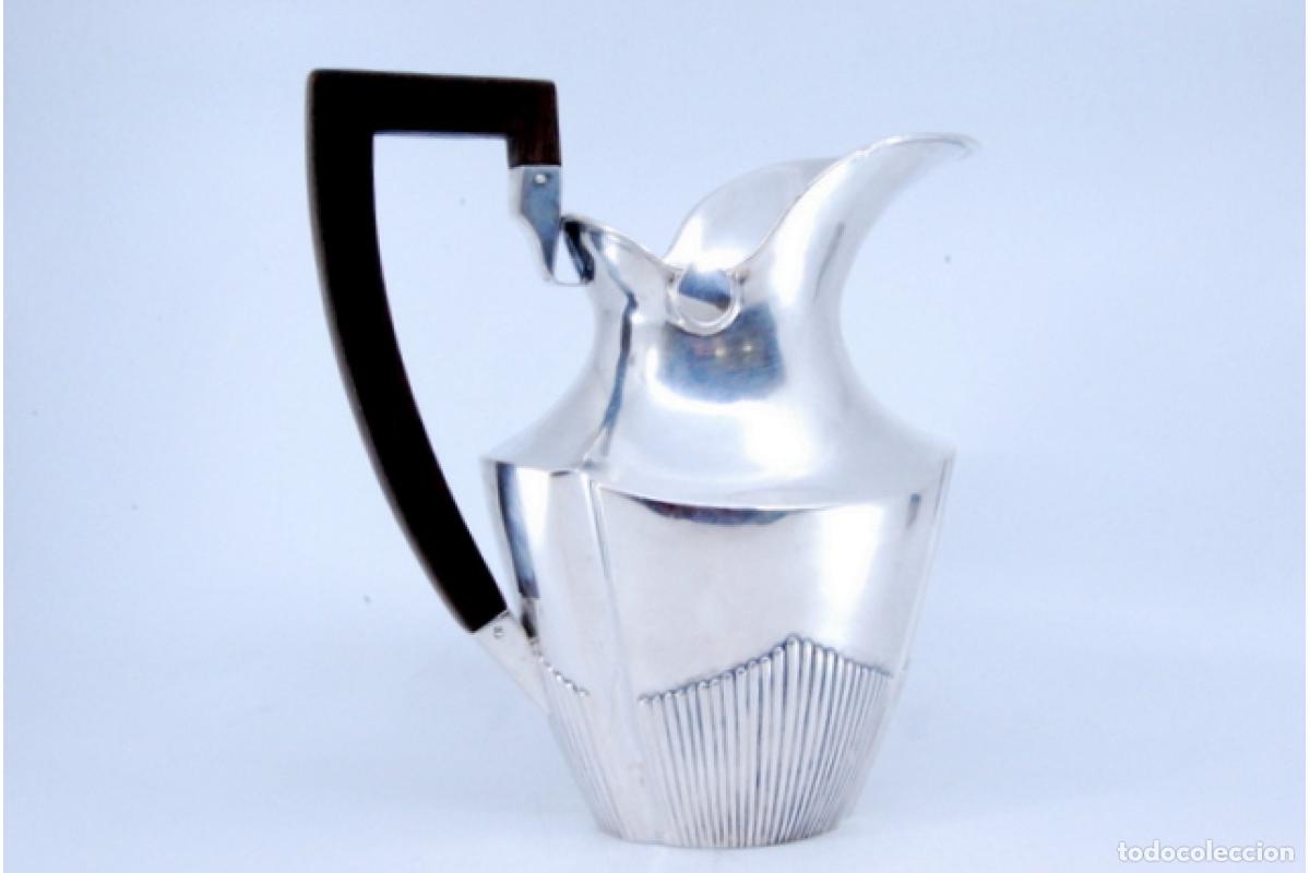 Antig&uuml;edades: jarra de leche de plata - Foto 5