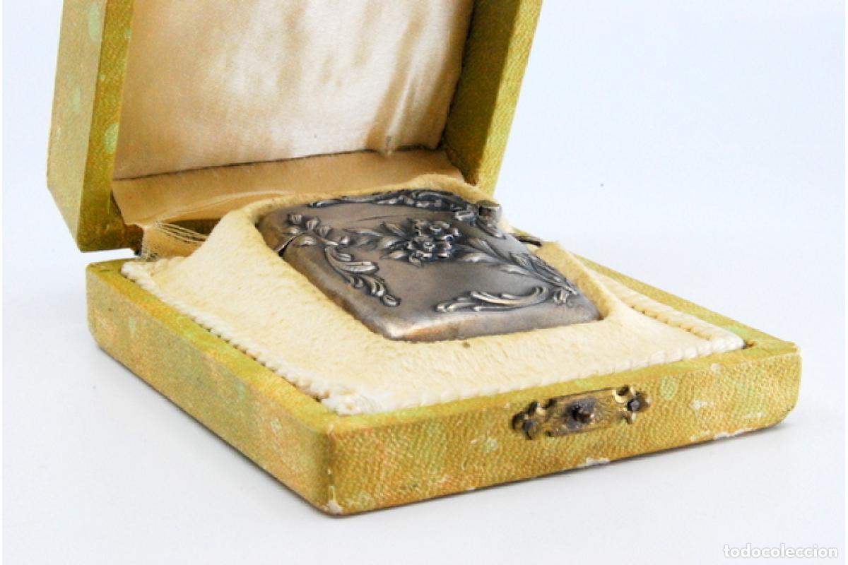 Antig&uuml;edades: Caja de cerillas de plata - Foto 2