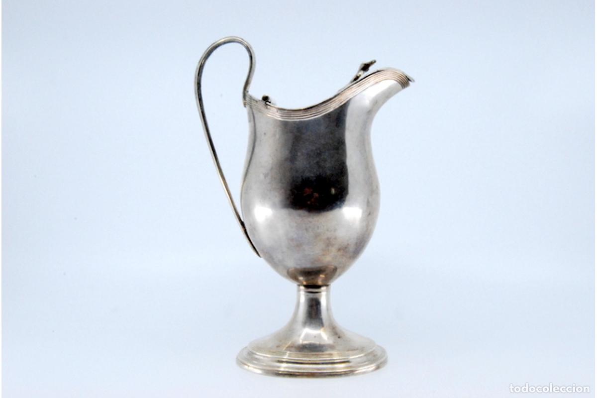 Antig&uuml;edades: jarra de leche de plata - Foto 7