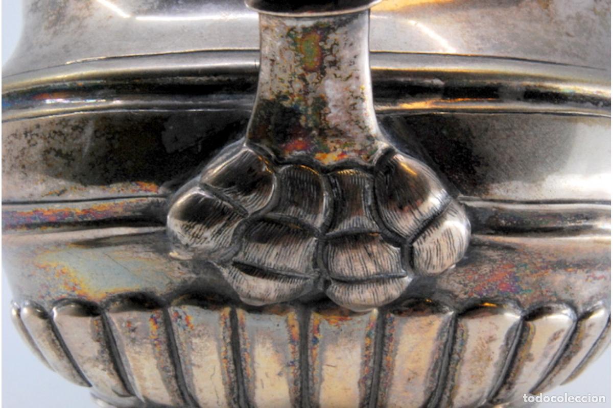 Antig&uuml;edades: tetera de plata - Foto 3
