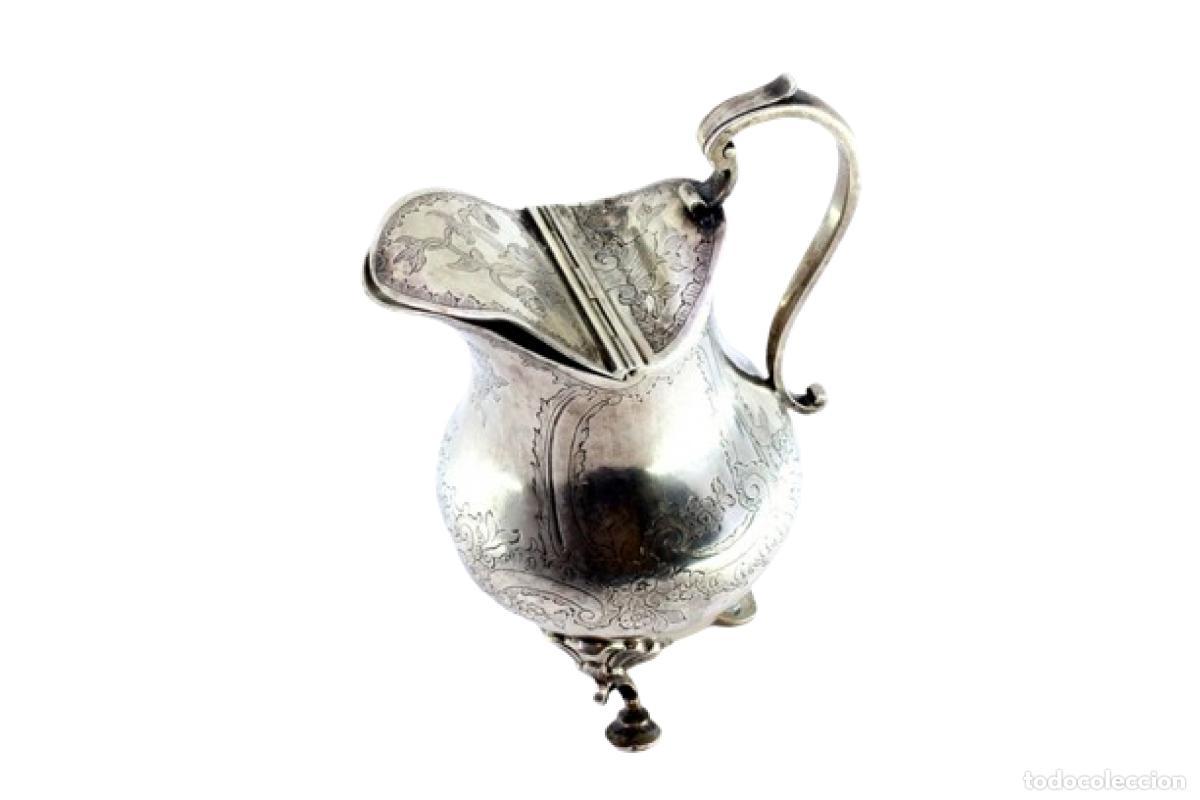 Antig&uuml;edades: jarra de leche de plata - Foto 1