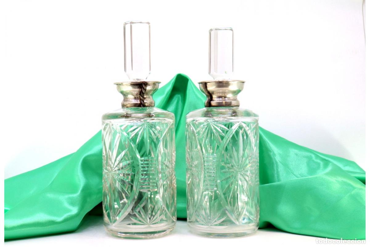Antig&uuml;edades: Botellas de licor de platas - Foto 1