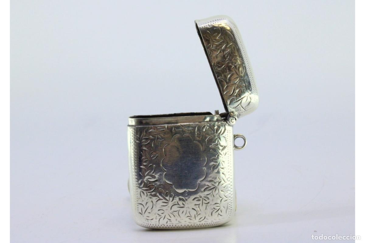 Antig&uuml;edades: Caja de cerillas de plata - Foto 3