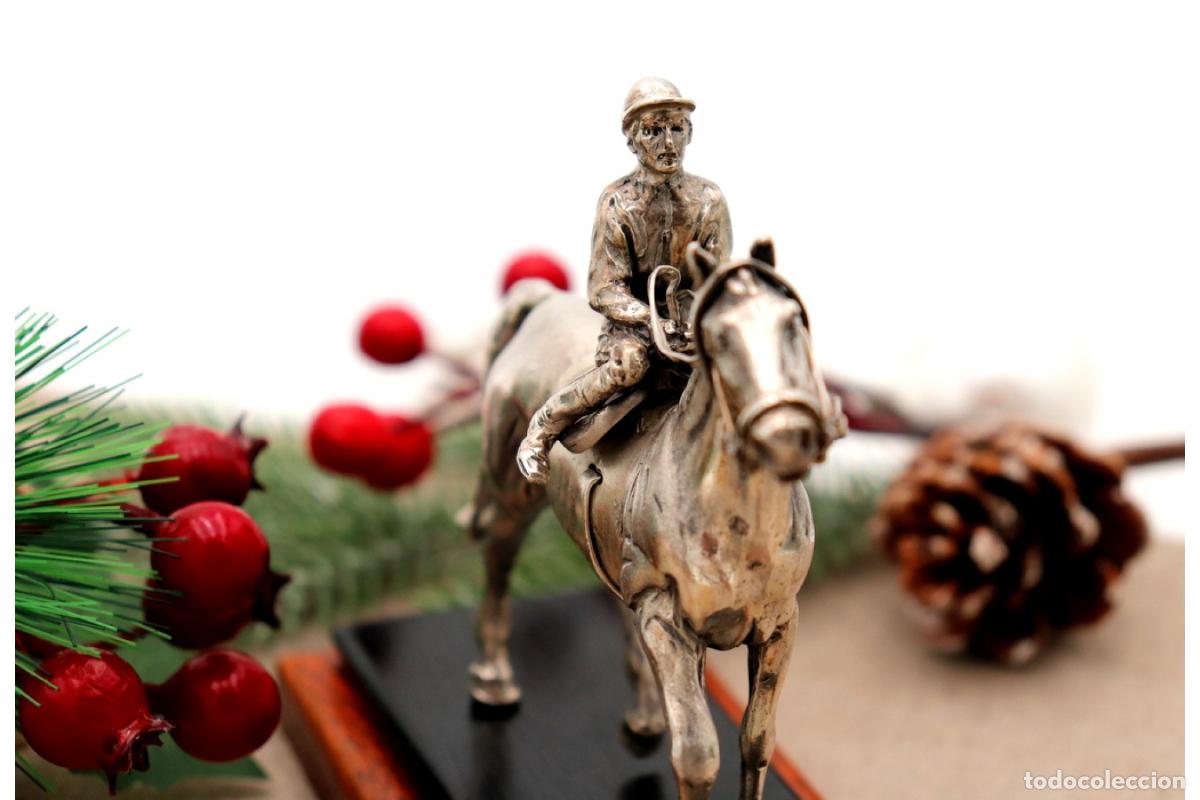Antig&uuml;edades: Caballo y jinete, en plata. - Foto 3