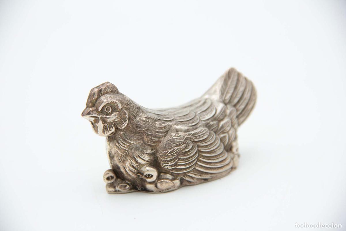 Antig&uuml;edades: gallina de plata - Foto 2