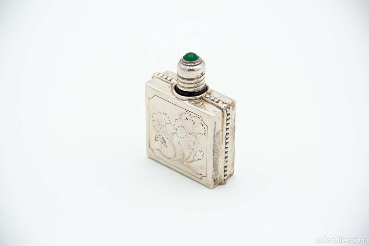 Antig&uuml;edades: Frasco de plata para perfume. - Foto 1