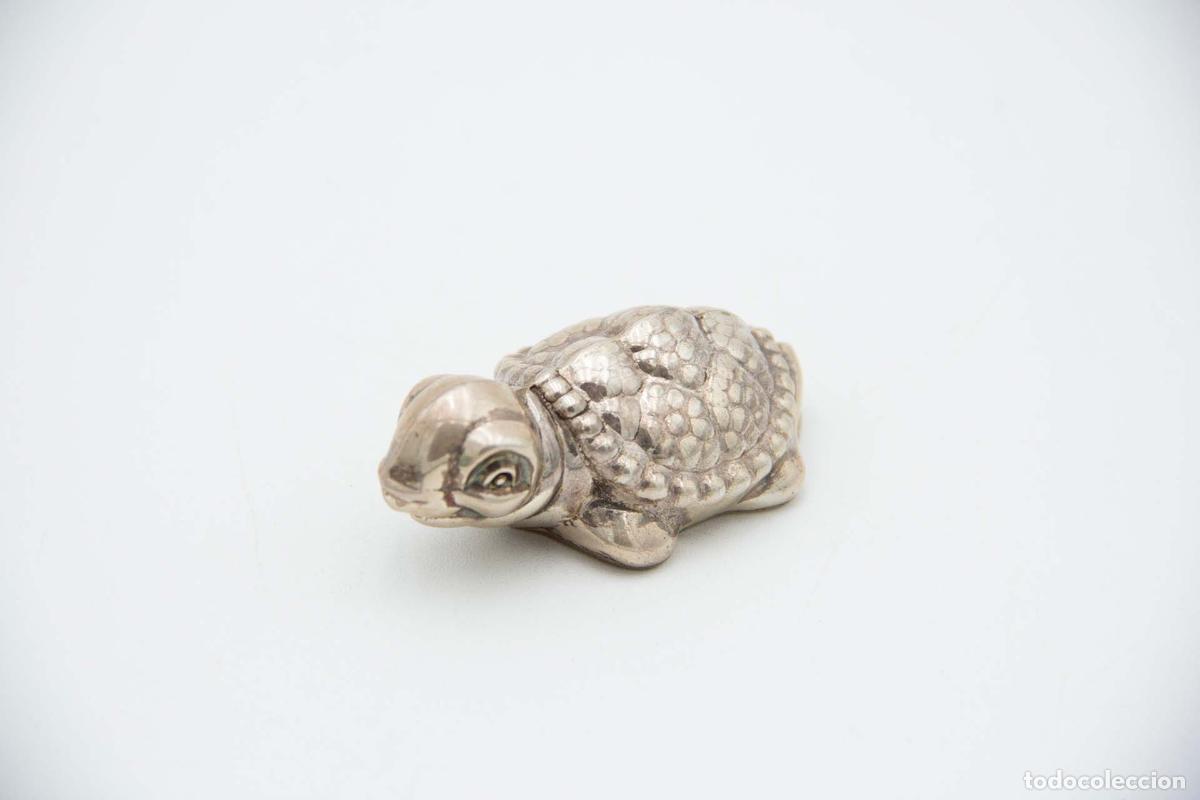 Antig&uuml;edades: Tortuga de plata - Foto 1