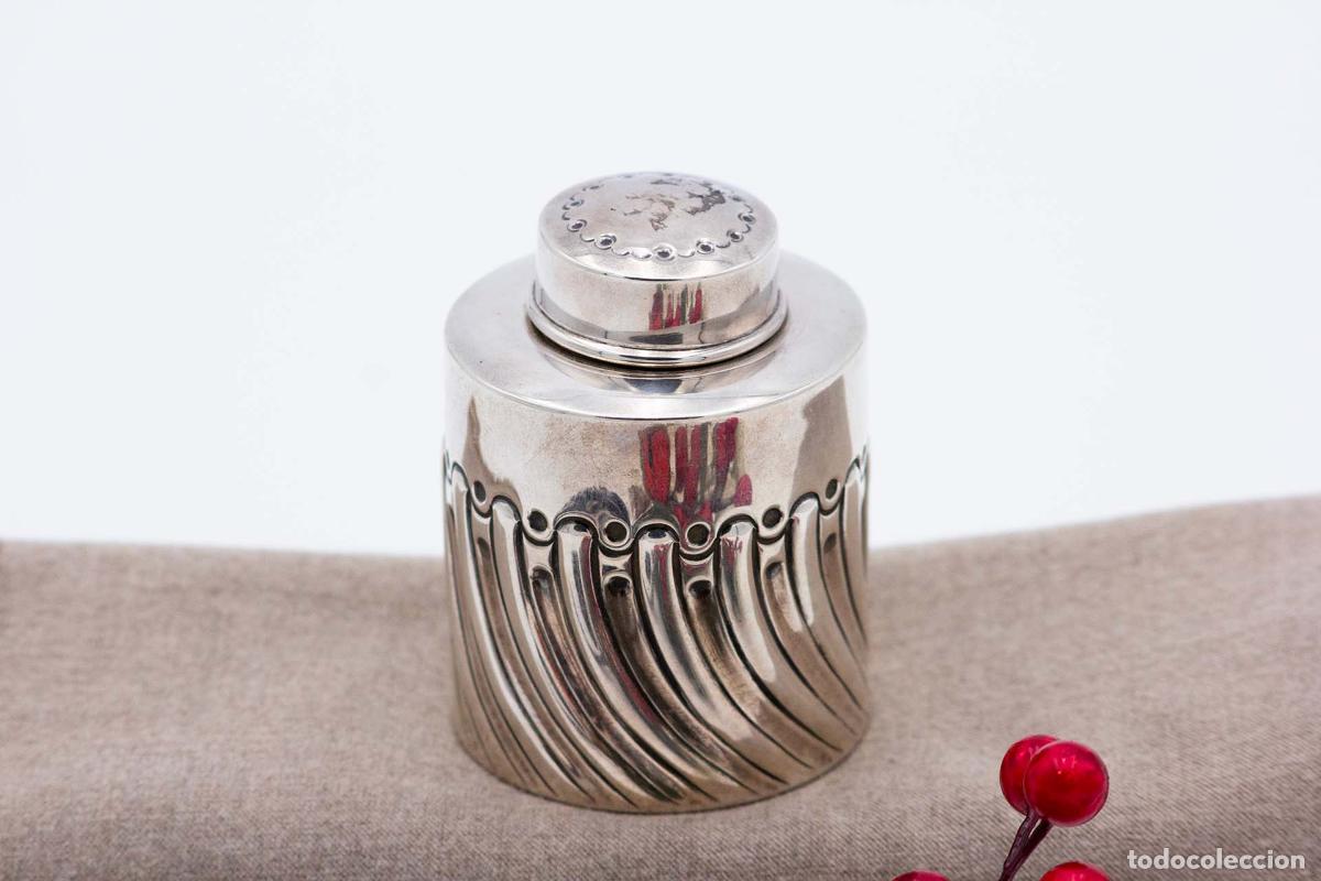 Antig&uuml;edades: Frasco de plata para perfume. - Foto 4