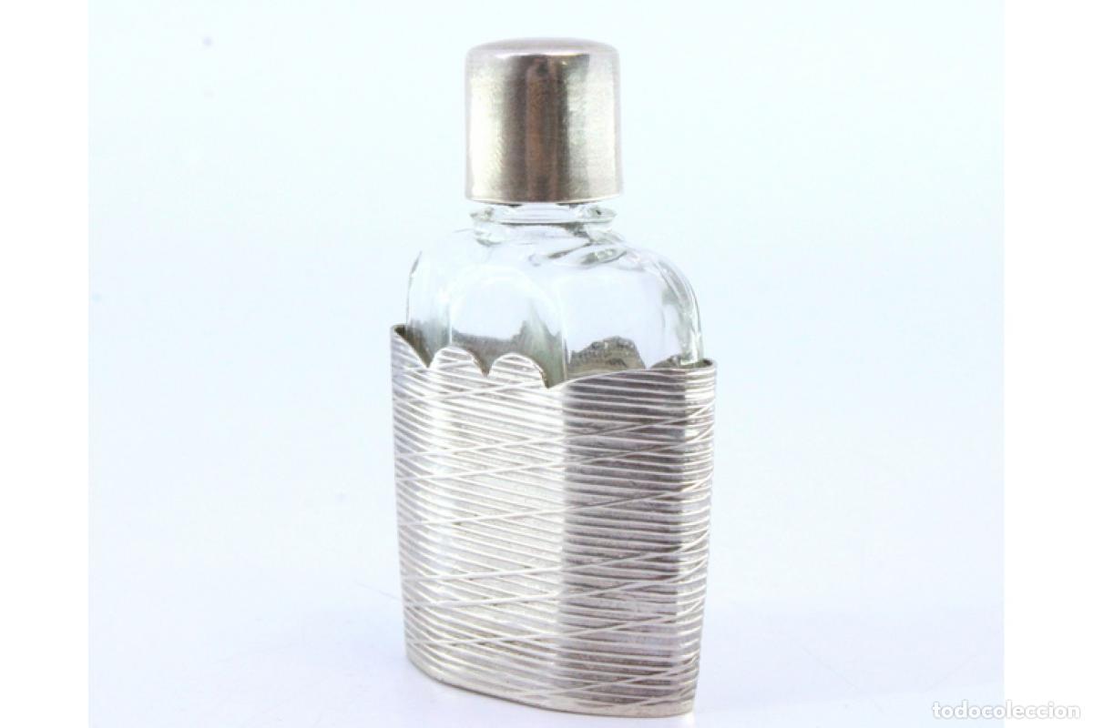 Antig&uuml;edades: Frasco de perfume, hecho de vidrio y plata. - Foto 2