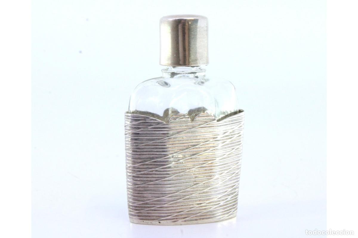 Antig&uuml;edades: Frasco de perfume, hecho de vidrio y plata. - Foto 5