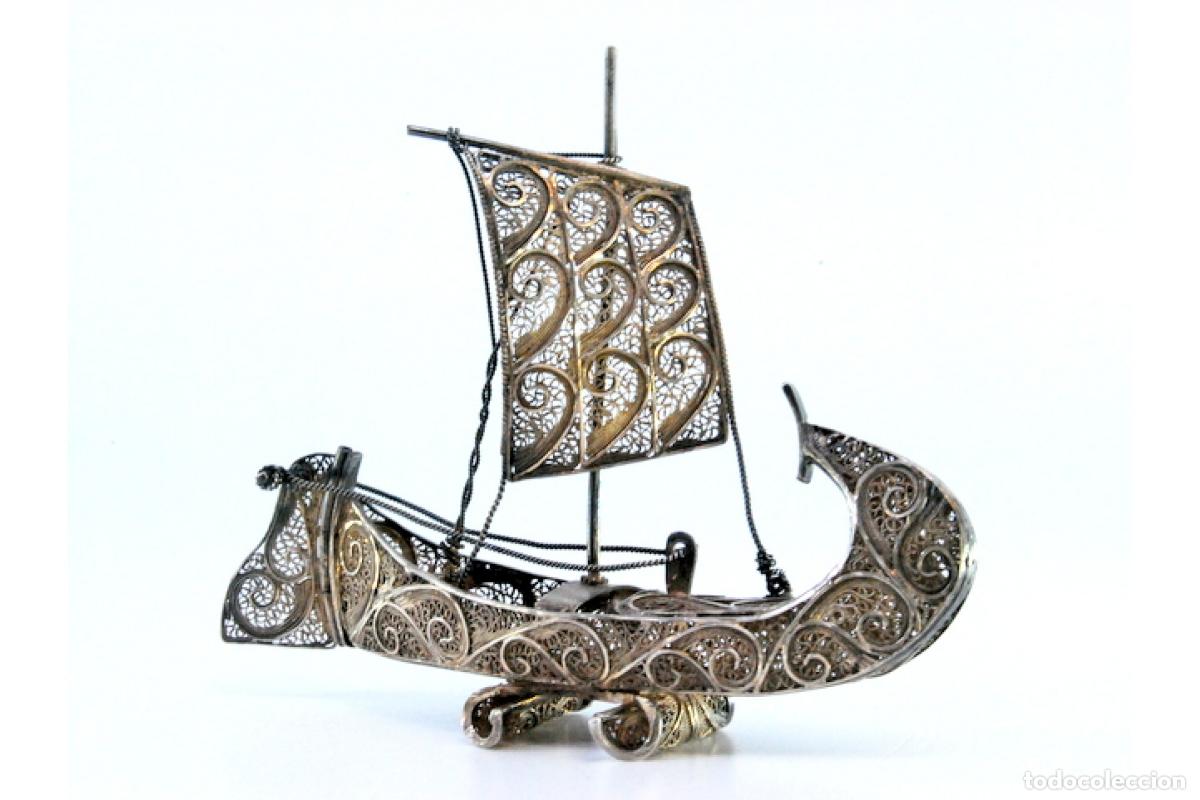 Antig&uuml;edades: Barco Moliceiro de filigrana de plata. - Foto 7
