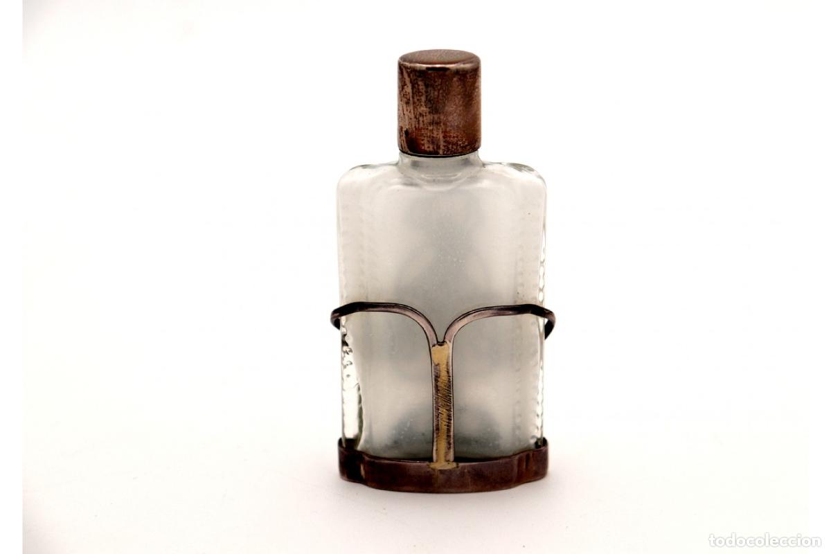 Antig&uuml;edades: Frasco de perfume, hecho de vidrio y plata. - Foto 6