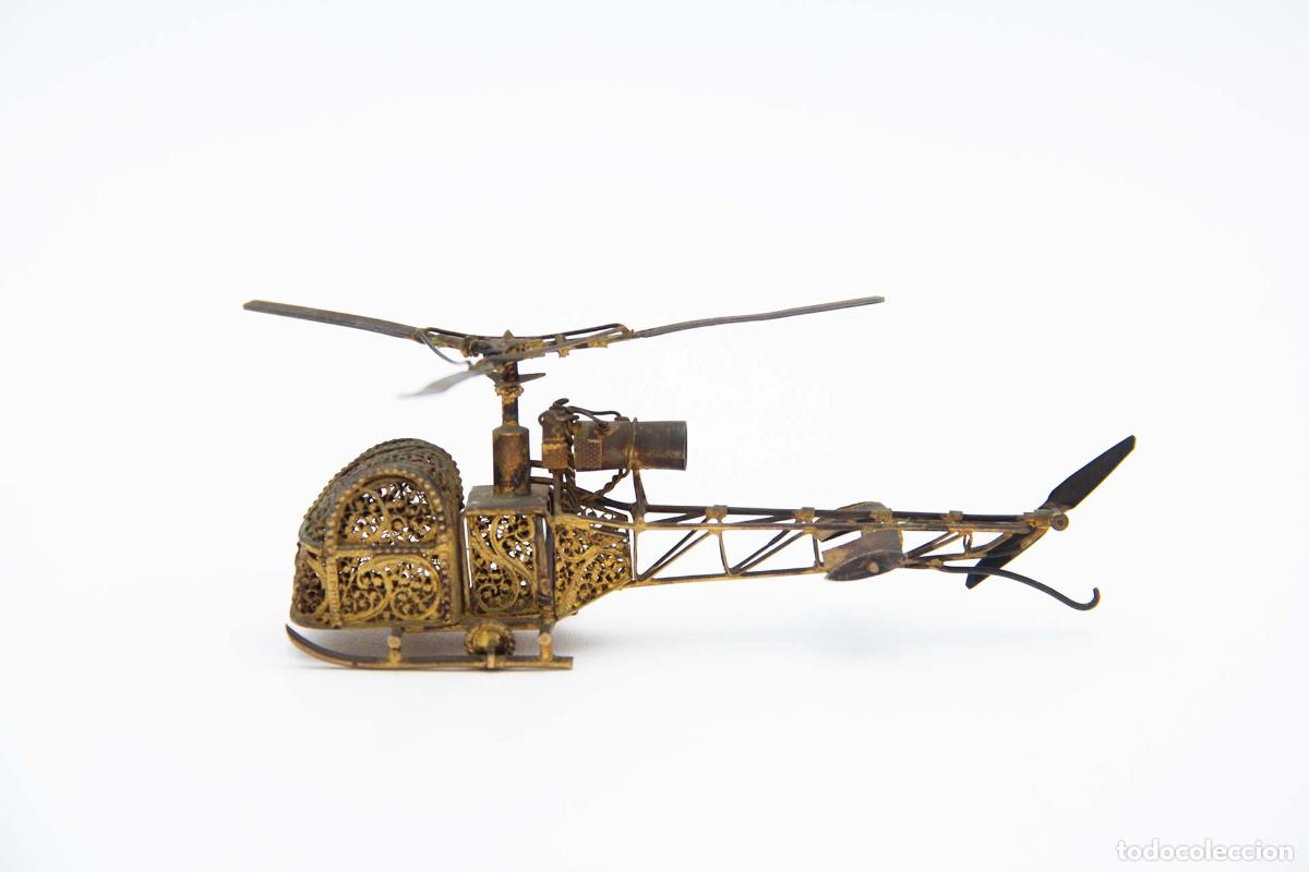 Antig&uuml;edades: Helic&oacute;ptero en plata dorada - Foto 3