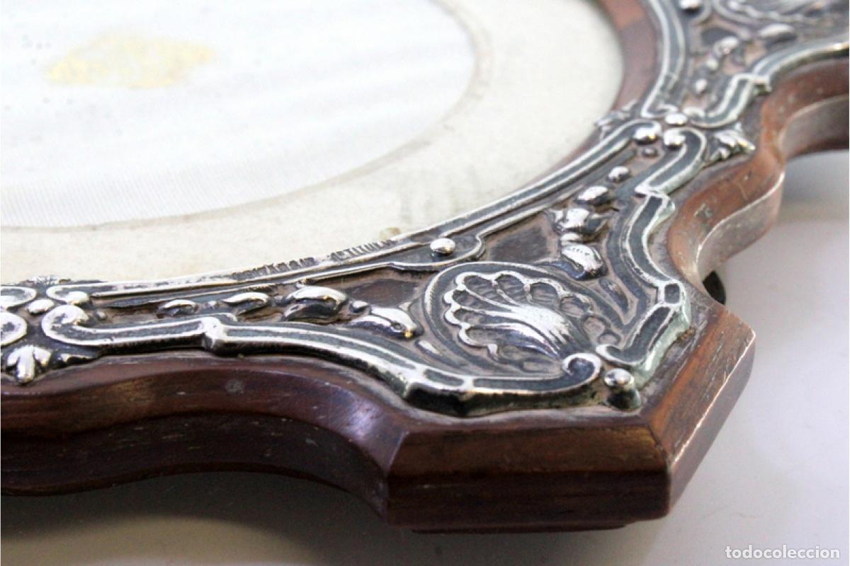 Antig&uuml;edades: Marco de madera y plata - Foto 6