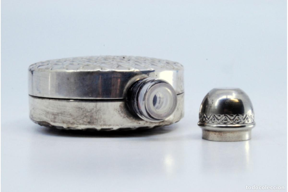 Antig&uuml;edades: Frasco de plata para perfume. - Foto 3