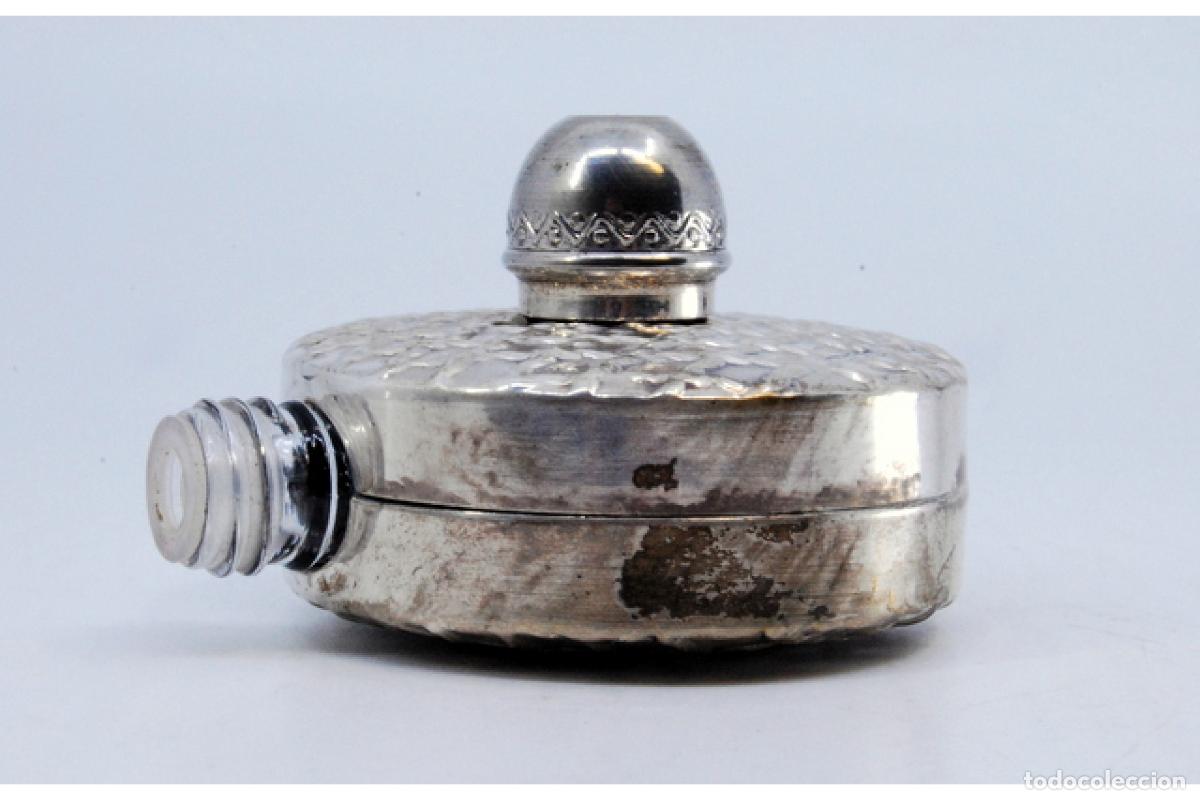 Antig&uuml;edades: Frasco de plata para perfume. - Foto 5