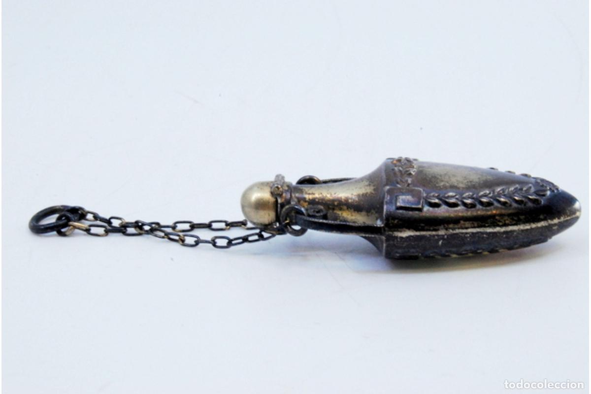 Antig&uuml;edades: Frasco de plata para perfume. - Foto 3